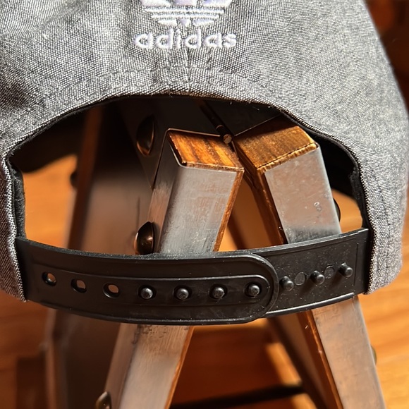 Adidas Snap-Back Hat, Cap, sz. OSFM - NWOT - Picture 6 of 16